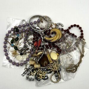 1 LB Signed Monet Sarah Cov Jewelry Lot Clean Wearable 25 pieces